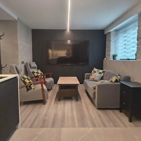Апартаменты Modern In Center